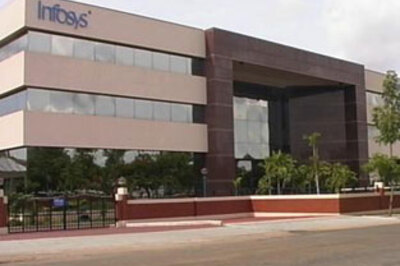 Infosys among 3 IT vendors picked by Wal-Mart
