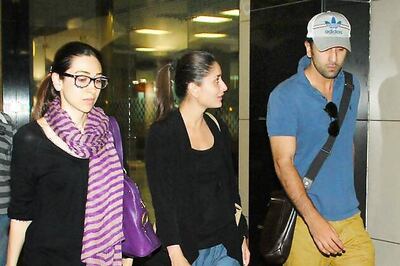 First ever pic of Ranbir, Kareena, Karisma together