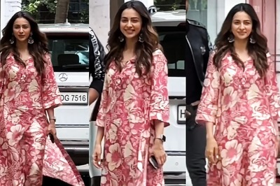 Rakul Preet Singh Looks Lovely As She Dons An Easy-Breezy Fuschia Summery Kurta Set, Watch Video