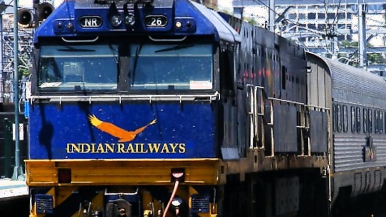 Pakistan: Engine of Samjhauta Express catches fire