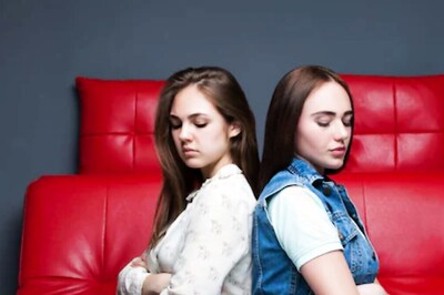 US Sister-duo Quarrels Over Same Name For Their Kids