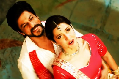 Shah Rukh Khan Wanted Falguni Pathak to Sing Udi Udi Jaaye From Raees