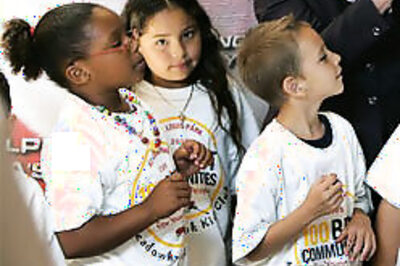 Ethnic kids do better in UK schools