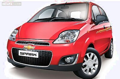 Chevrolet Spark, Sail, Beat, Cruze to become costlier by up to Rs 20,000 from January 2015