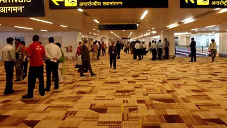 Flights at Delhi Airport on Hold Due to Fog, Jet and IndiGo Issue Advisories