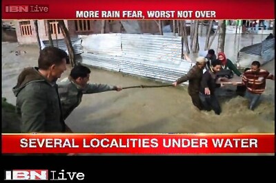 J&K hit by floods after incessant rains; armed forces, NDRF launch rescue operation