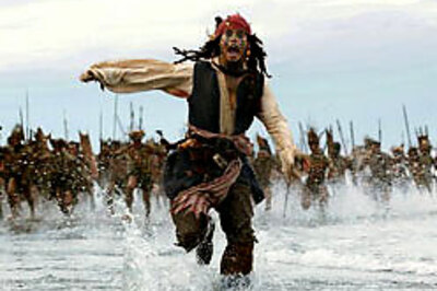 Pirates rake in $132 mn in record debut