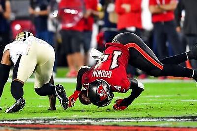 Bucs' Godwin Out For Season With Torn ACL In Right Knee