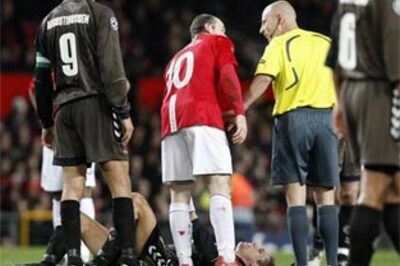 Rooney escapes ban for Aalborg stamp