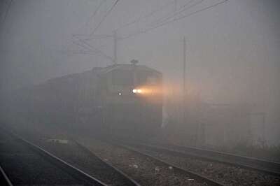 Dense Fog Blankets North India: 61 Trains Rescheduled, 7 Cancelled; Flight Operations Affected