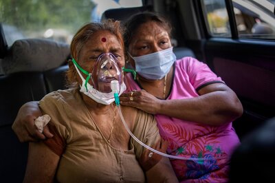'Lives at Risk, Major Tragedy May Occur': Delhi Hospitals Ring Alarm Bells Over Oxygen Shortage