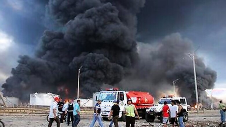Refinery blast kills 26 in Venezuela, dozens hurt