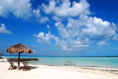 Spring Break Ideas: From Beaches to Europe to New Museums