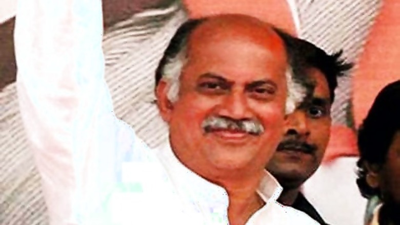 We will review poll debacle in Rajasthan: Gurudas Kamat