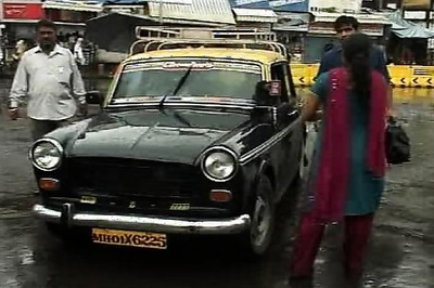 Taxi fare raised by Rs 2 in Mumbai