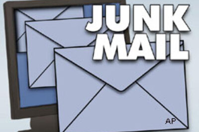 China haunted by junk E-mails