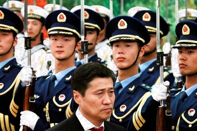 US to Seize Former Mongolia PM's Luxury New York Apartments Bought In 'Corruption Scheme'