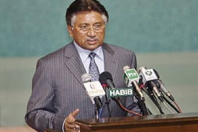 Rumours of coup in Pak, Mush calls it a 'big joke'