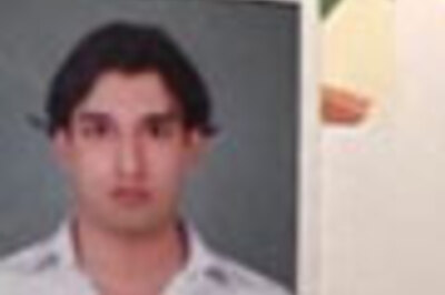 Oct 27: Shootout on Mumbai bus, Anand loses Game 10