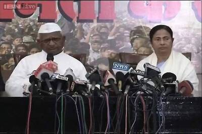 Mamata responded to my demands, will support her, not Kejriwal: Anna
