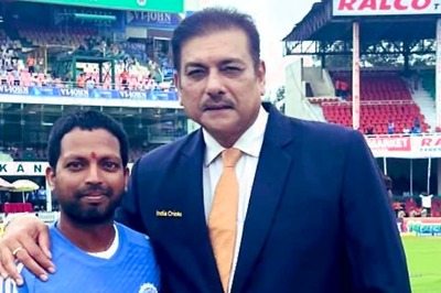 Ravi Shastri's Picture With 'Heartbeat Of Indian Cricket Team' Wins Internet