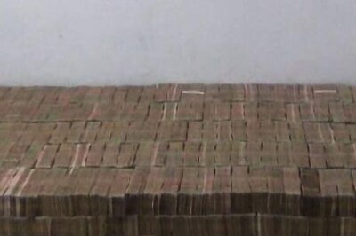Rs 96 Crore in Demonetised Notes Seized From Builder’s Ancestral House in Kanpur