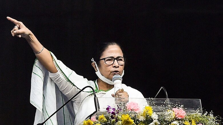 Mamata Banerjee Govt May Move SC as MHA Piles Pressure on Central Deputation of 3 Bengal IPS Officers