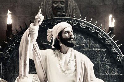 Akshay Kumar Stuns With His Chhatrapati Shivaji Look As He Begins Shooting For His Debut Marathi Movie