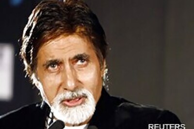 I don't invite media to follow me: Amitabh Bachchan