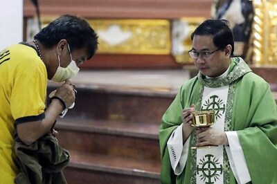 No Handshakes: Coronavirus Outbreak Spooks Asian Places of Worship