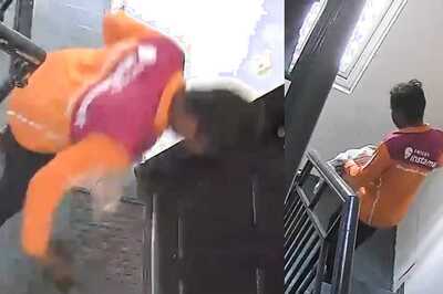 Delivery Man Caught Stealing Shoes Kept Outside Gurugram Flat, Swiggy Reacts | Watch