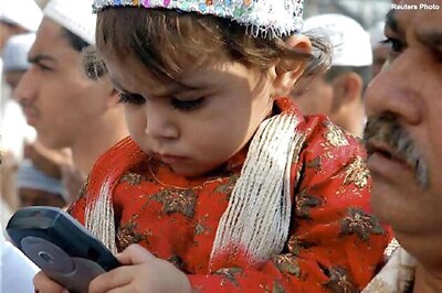 Auction 8th day: 3G bids up 73 pc from base