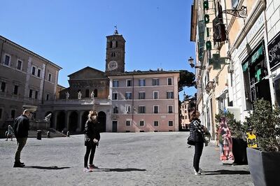 Social Distancing Effective at Reducing Spread of COVID-19, Says Singapore Based Journal