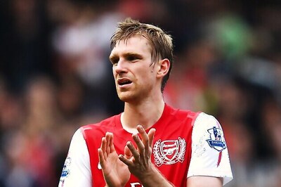 Arsenal defender Mertesacker out for 'long term'