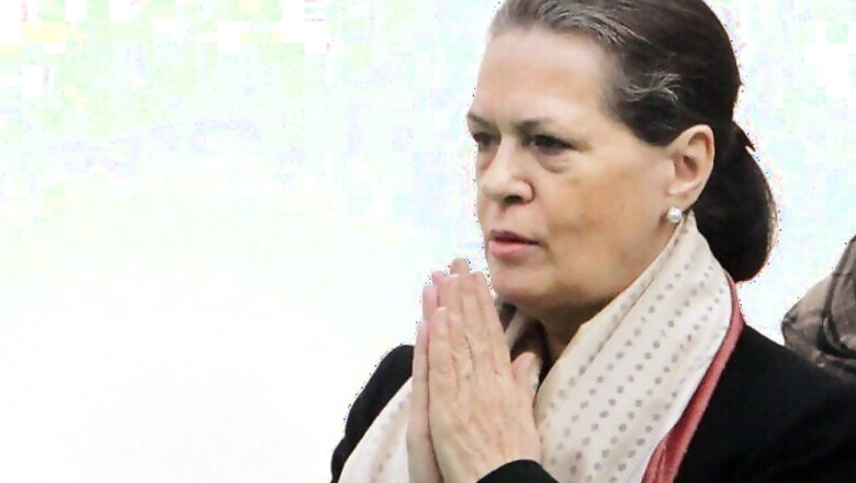 Sonia Gandhi to offer 'chadar' at Khwaja tomb in Ajmer Dargah