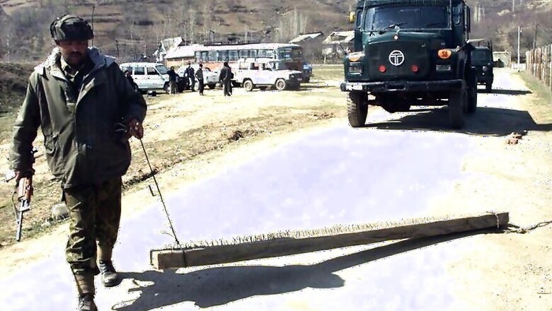 1 BSF Jawan Killed in Terror Strike on Army, BSF Camps in Baramulla