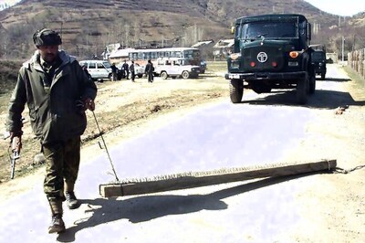 1 BSF Jawan Killed in Terror Strike on Army, BSF Camps in Baramulla