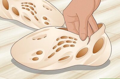 How to Spot Real vs Fake Yeezy Foam Runners