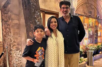 Anupamaa Fame Rupali Ganguly Wishes Fans on Dhanteras, Shares Candid Pics