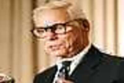 India to seek Anderson's extradition: Govt