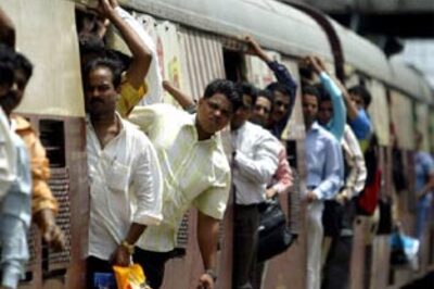 Mamata promises to present pro-people rail budget