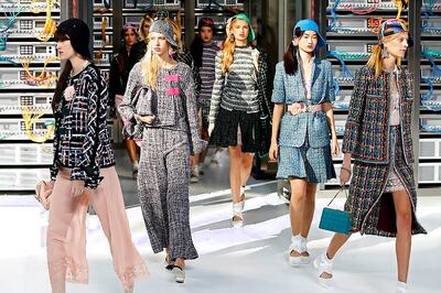 Work In Style: Follow These Tips To Make A Strong Style Statement In Your Office