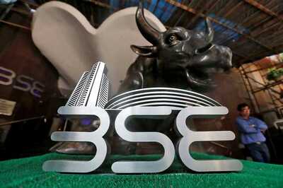 Sensex Rises 121 Points, Nifty Regains 9,400 Level in Early Trade