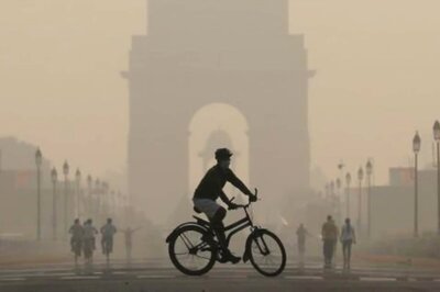 Delhi Air Pollution LIVE Updates: Think We're Wasting Our Time, Says SC, Asks Delhi Why Kids Being Forced to Go to School When Adults Work From Home