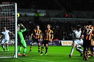 Swansea draw 1-1 with Hull in Premier League