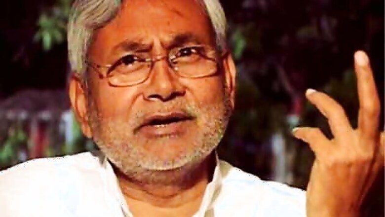 Nitish asks Lalu to be ready to face more 'short-circuits'