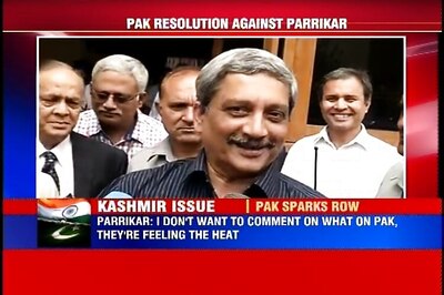 'Pakistan ko mirchi lagi hai, wo bhi Andhra ki,' says Manohar Parrikar on Pak-backed terrorism