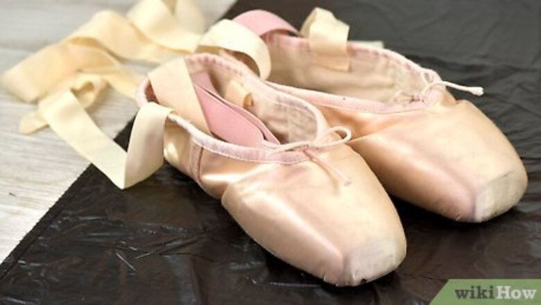 How to Paint Pointe Shoes