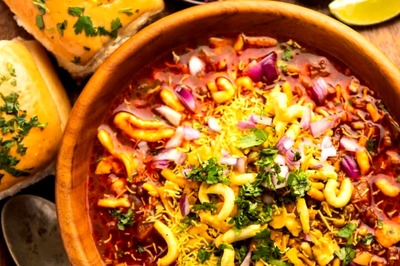 Man Criticises 'Misal Pav' Dish, Maharashtrians Unite to Call it 'Blasphemy in Mumbai'
