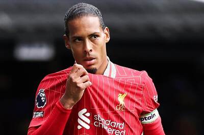 'No Reason For Me to Think About Something Else': Virgil Van Dijk Stays Coy on Future With Liverpool